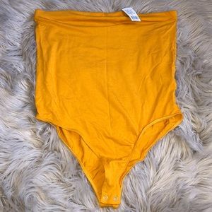 💫YELLOW BODY SUIT💫